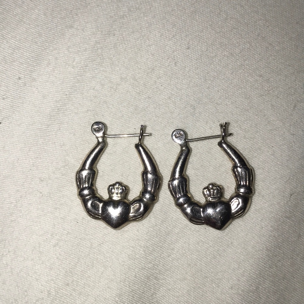 Silver claddagh hoop earrings
